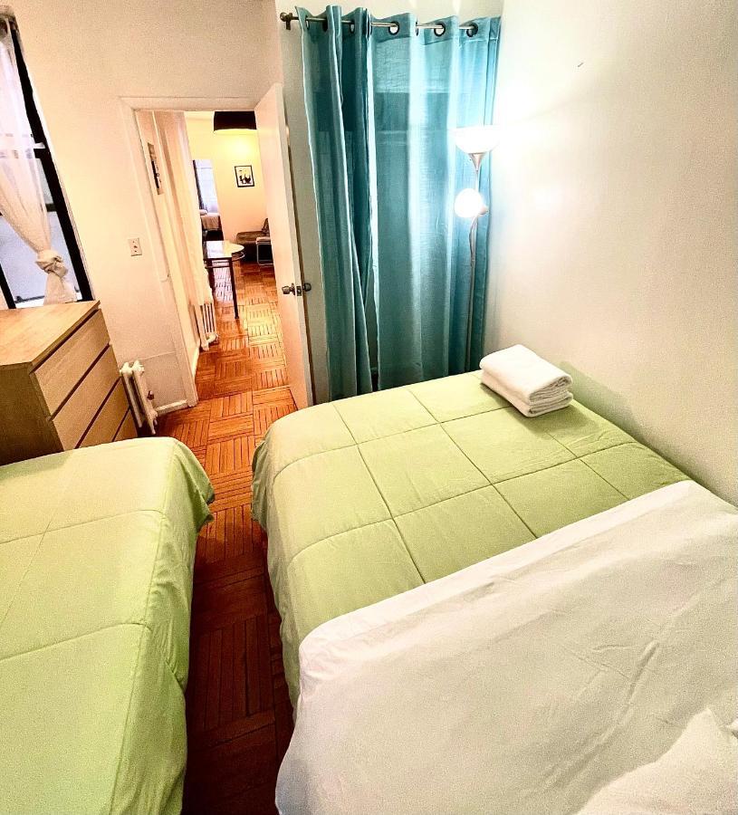 Stunning Two Bed Apt Hells Kitchen Apartment New York Ngoại thất bức ảnh